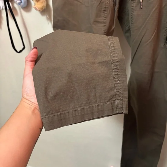 Vuori Men's Ripstop Climber Pants in dark oregano green Sz Large - Picture 5 of 8